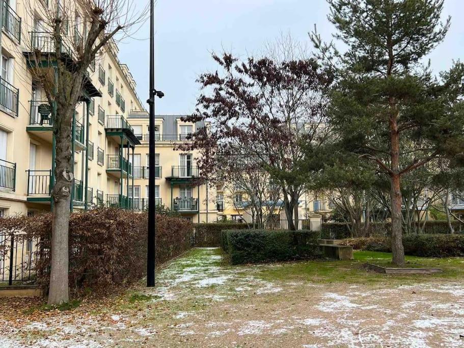 Appartement Familial 8 Personnes Proche De Disney Et Paris Chessy  Dış mekan fotoğraf
